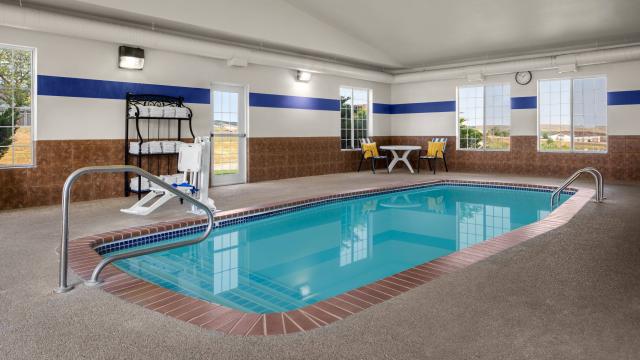Microtel Inn & Suites