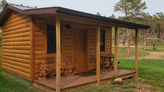 Bear Den Cabins