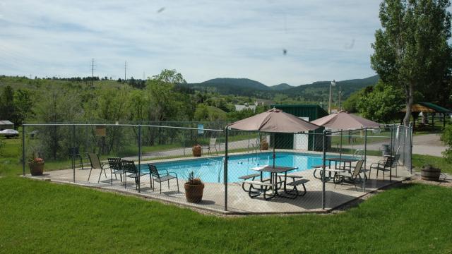 Chris' Campground & RV Park