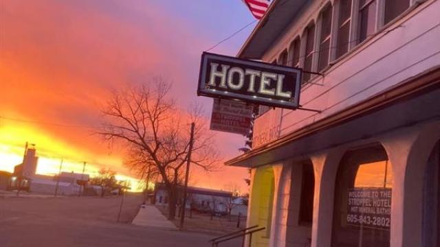 Stroppel Hotel- sunset