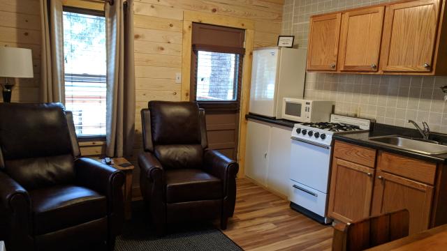 Allen Gulch Cabins