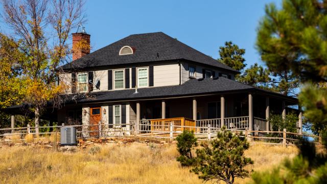 Sheps Canyon Lodge