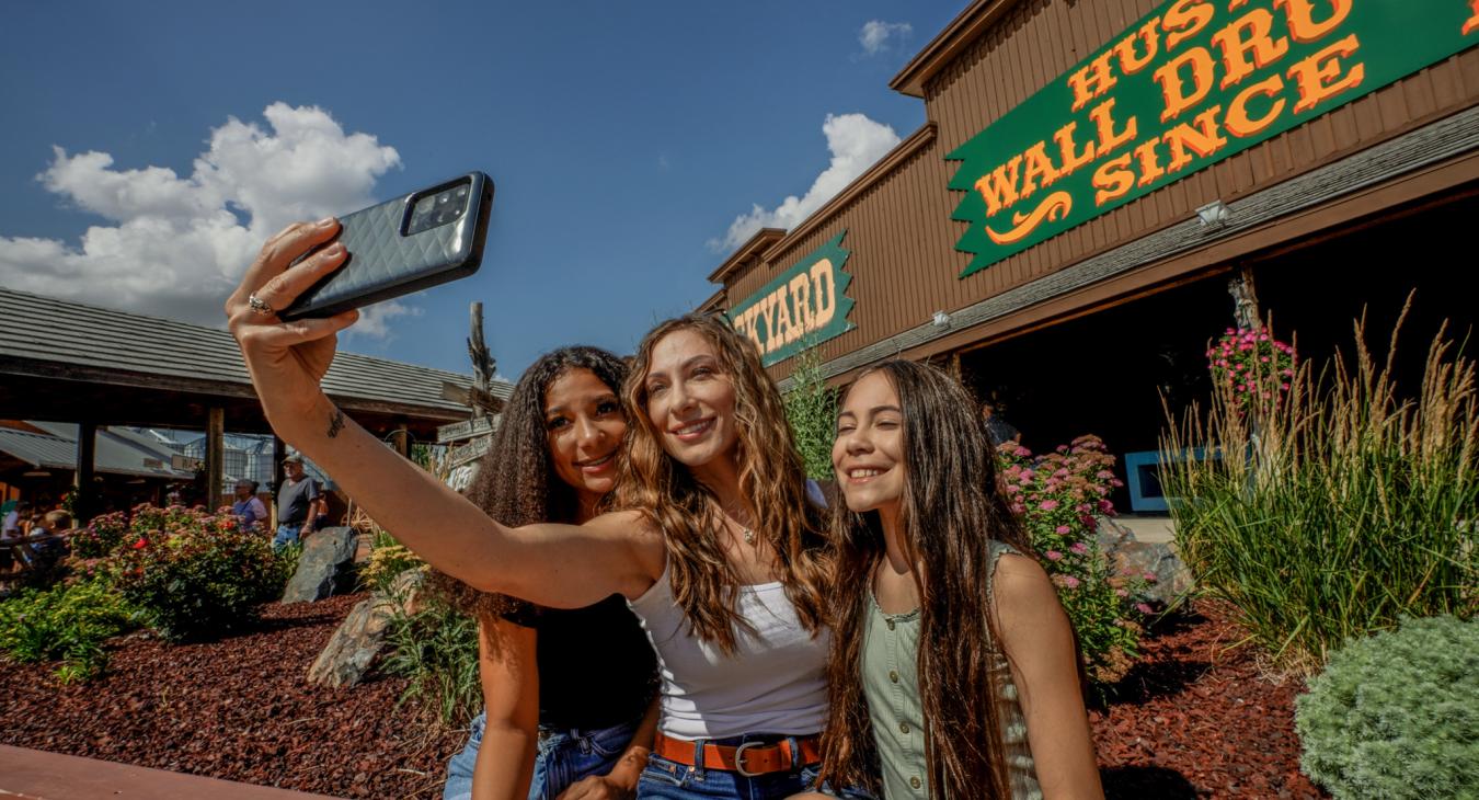 Wall Drug Store