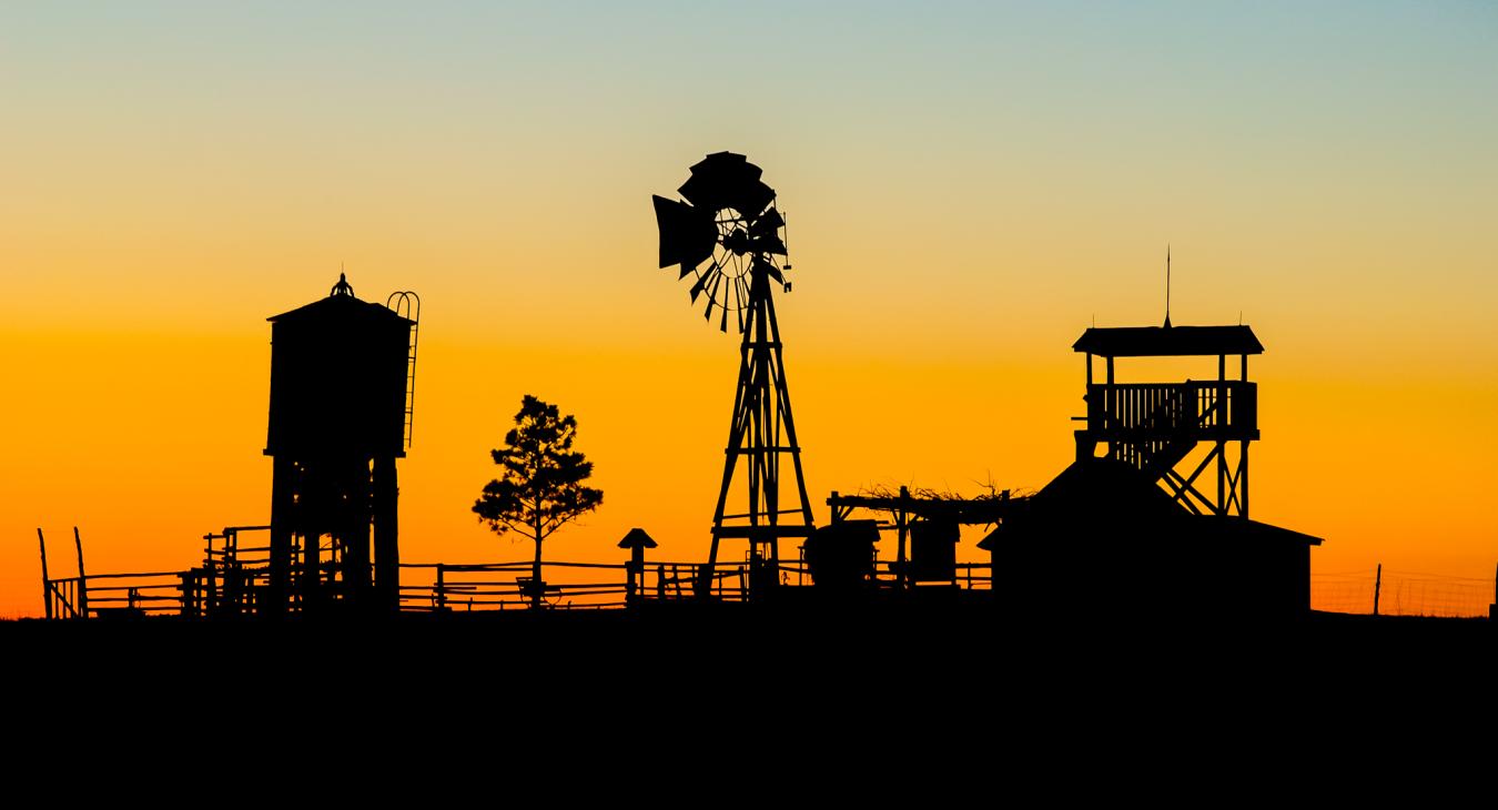 The Timeless Beauty and Frontier Spirit of the Badlands Region and East I-90