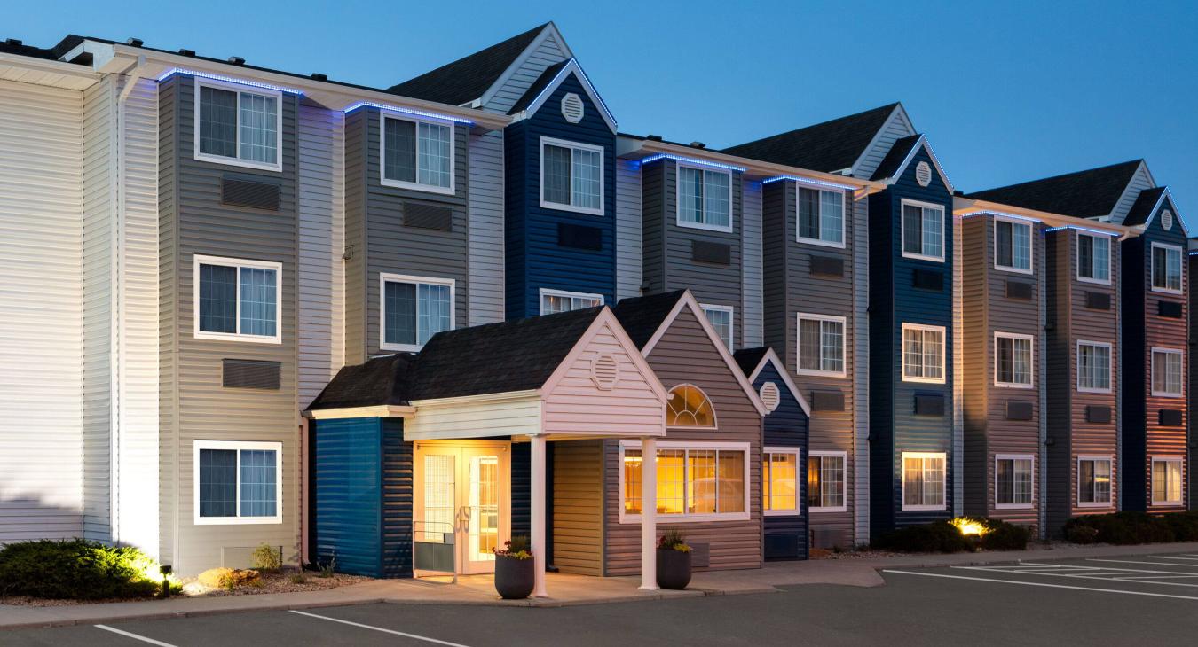 Microtel Inn & Suites
