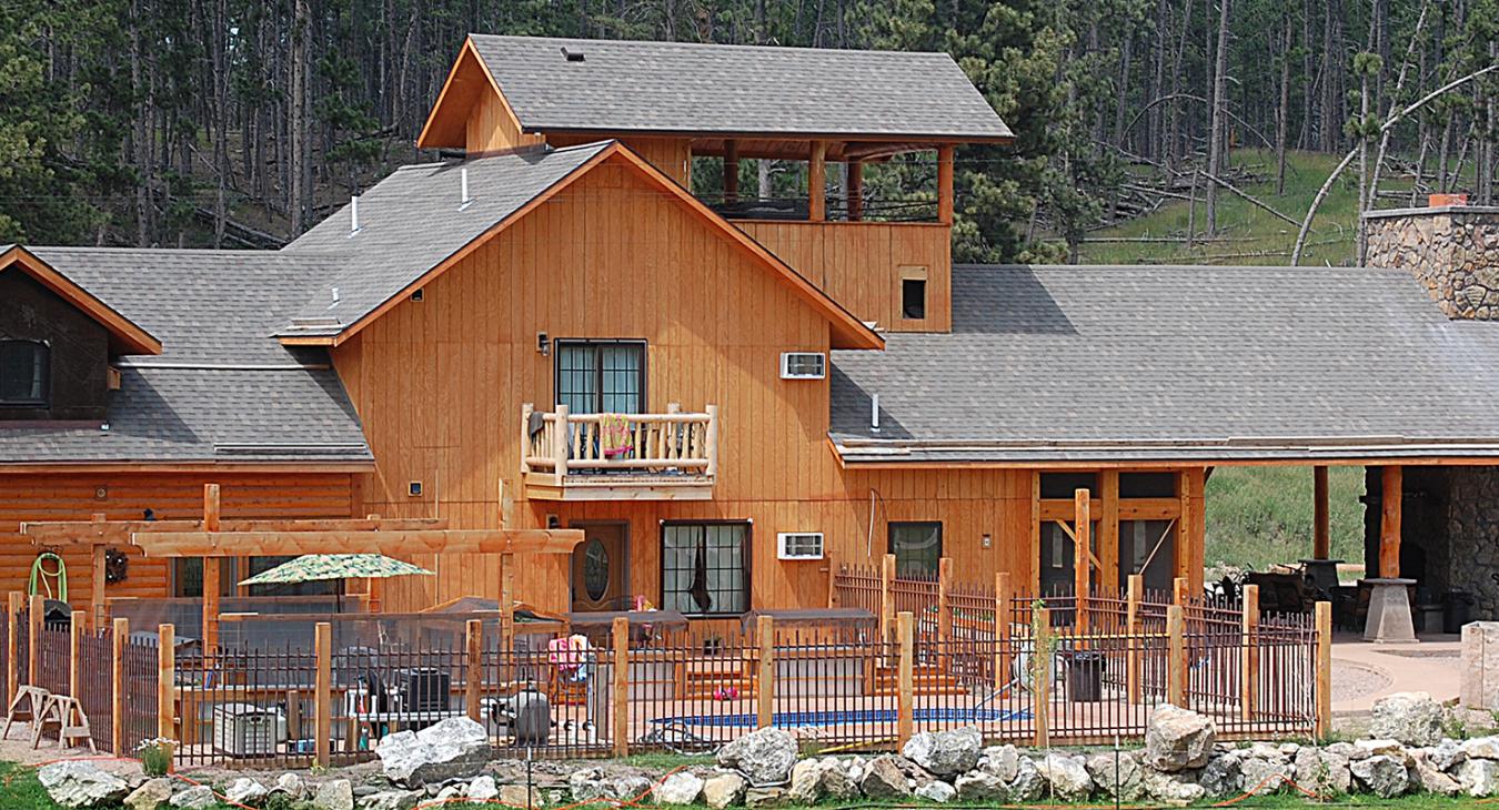 Mickelson Trail Lodging