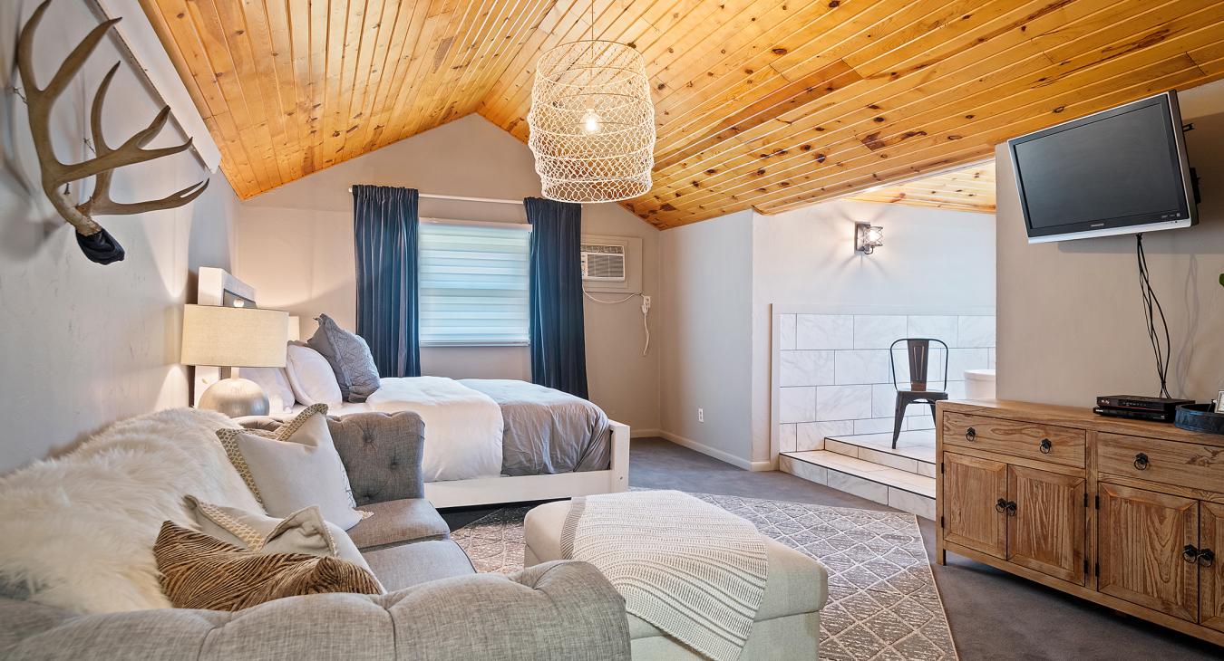 Black Forest Inn Bed & Breakfast